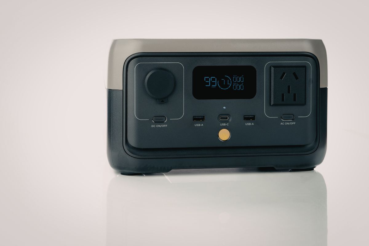 איך לבחור נכון תחנת כוח ניידת סולארית לבית ולטיולים איך לבחור נכון תחנת כוח ניידת סולארית לבית ולטיולים